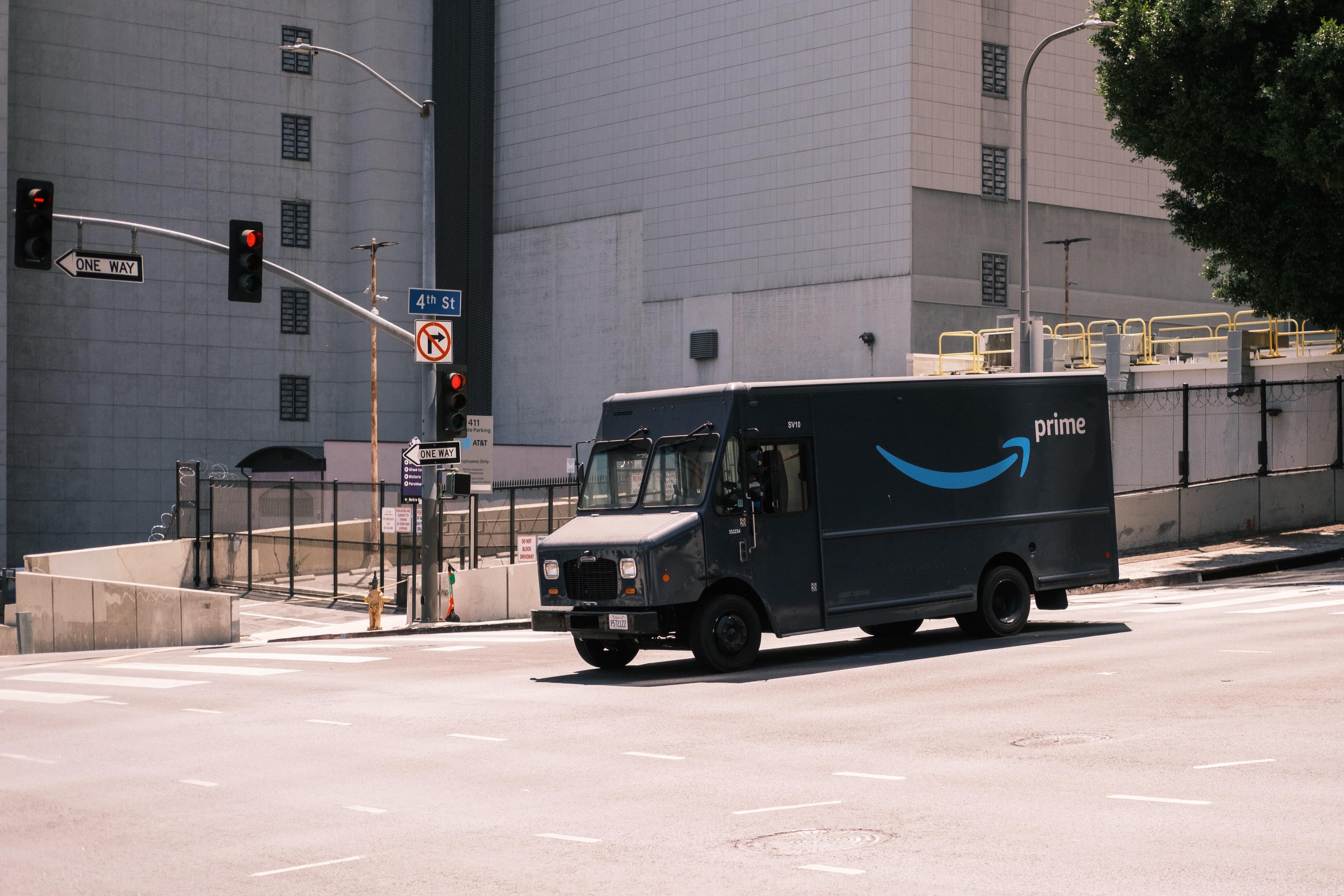 Prime delivery van